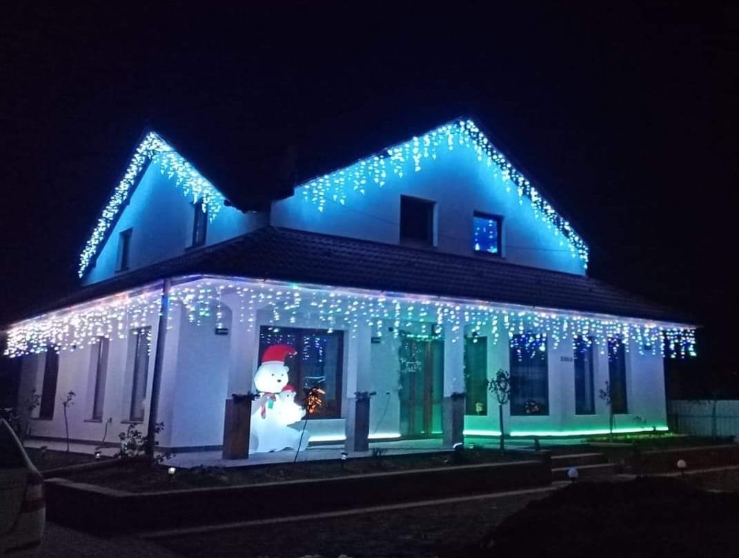 Ce a făcut o familie de români cu BANII după ce a câștigat concursul „Cea mai frumoasă casă împodobită de sărbători”