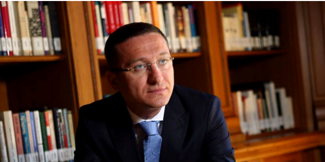 Conferințele „Idei în Agora” | Bogdan Bucur: „Jean Pangal, documente inedite. 1932-1942: contribuții la analiza rețelelor sociale istorice”