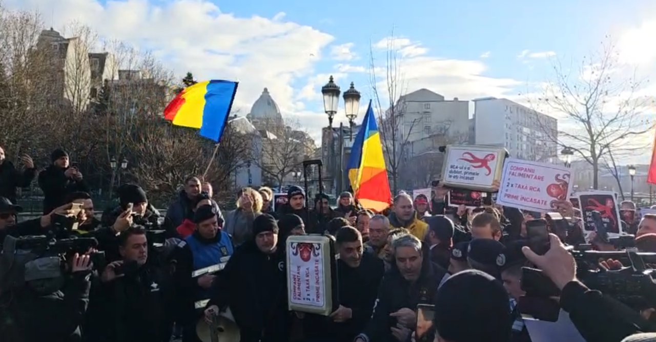 Amendă usturătoare pentru cei de la AUR după protestul de vineri de la ASF