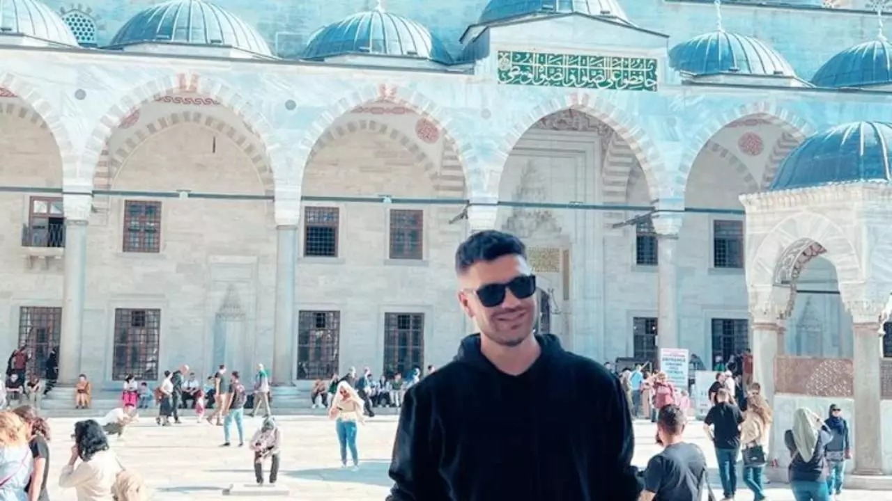 Artistul din România care s-a căsătorit cu o prințesă din Africa. Când va deveni SULTAN