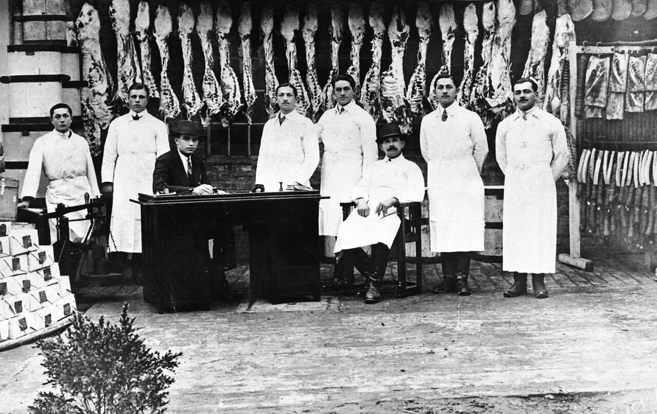 Cât costa un kilogram de carne în 1944. Se aplica Legea Sabotajului Economic