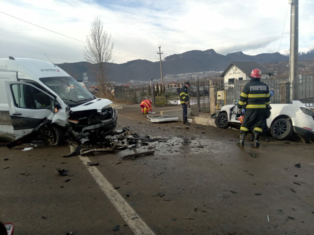 Apel disperat pentru 3 tineri din Craiova, grav răniți într-un accident rutier la Bran: „Au nevoie de sânge urgent!”