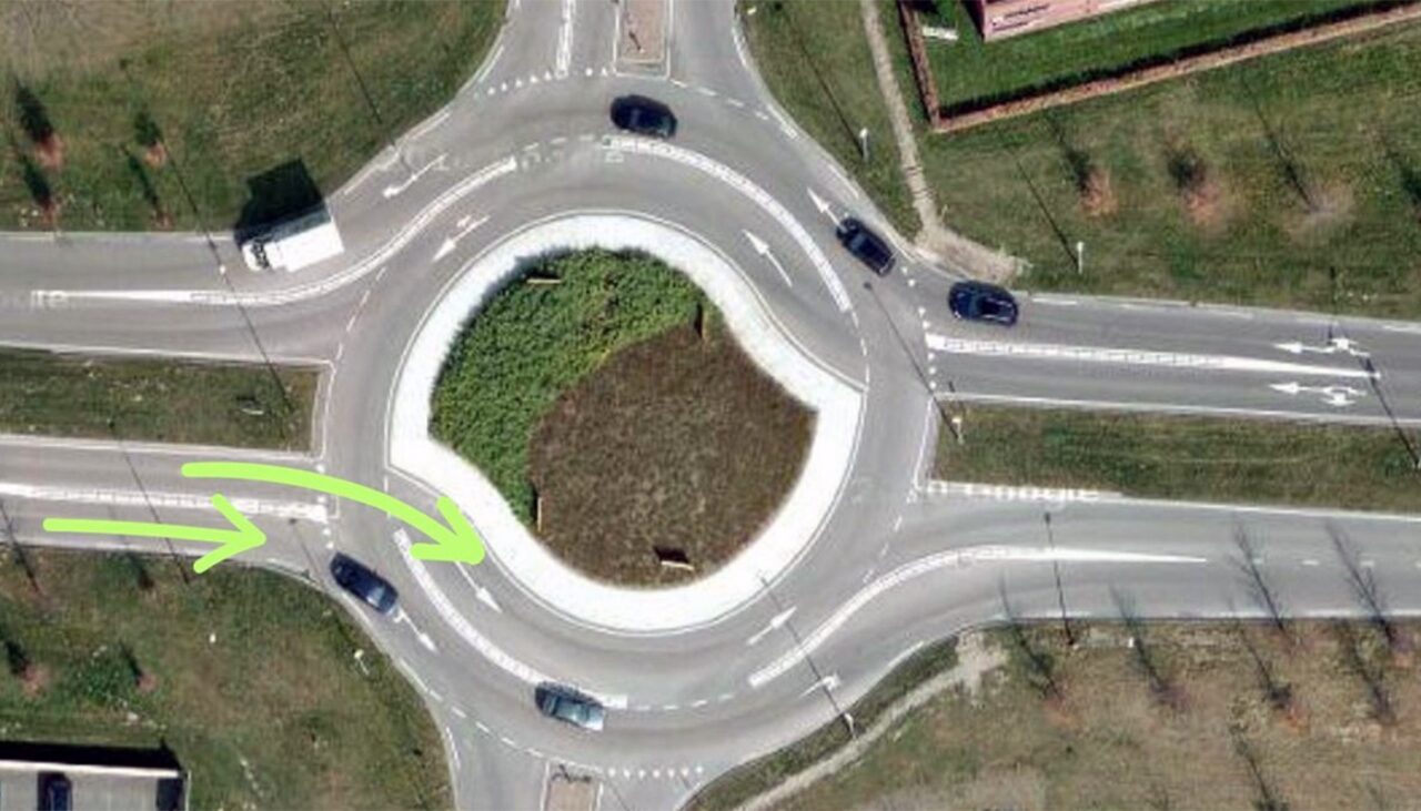 Sensul giratoriu turbo, introdus aici din 2024. Care sunt regulile de circulație și unde poate fi intâlnit