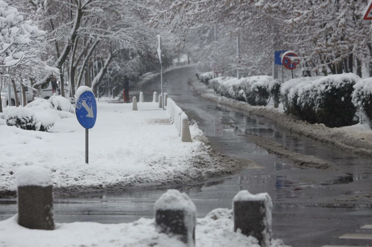Cod galben de GER în Capitală și 11 județe/Temperaturi de -14 grade Celsius în București