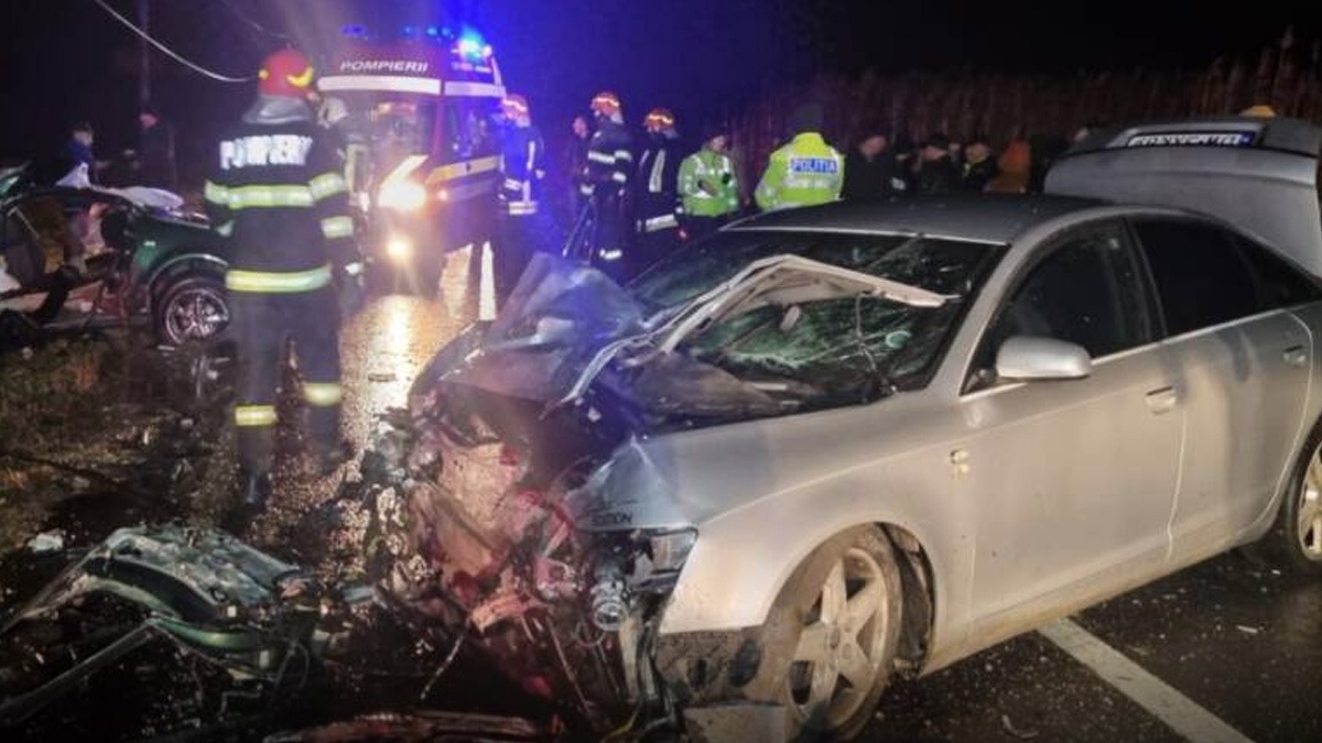Accident TERIBIL pe DN 1S, Brașov, între Veneţia de Jos şi Pârău. Șapte victime, cel puțin doi morți. Traficul este blocat