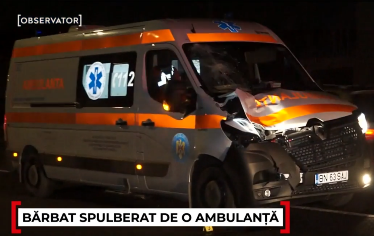 Pieton spulberat de o ambulanță la Bistrița. Bărbatul a fost aruncat la câțiva metri distanță