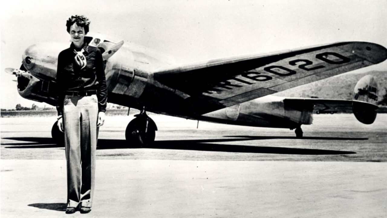 Explorator: Cred că am găsit avionul celebrei Amelia Earhart / Unde s-ar putea „ascunde”, de fapt, aeronava