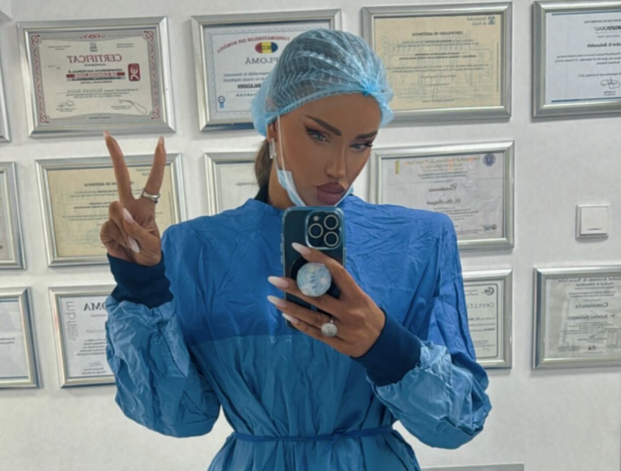 Bianca Drăgușanu, ATAC la Loredana Groza: „Eu sunt asumată, nu zic că nu am operații estetice”