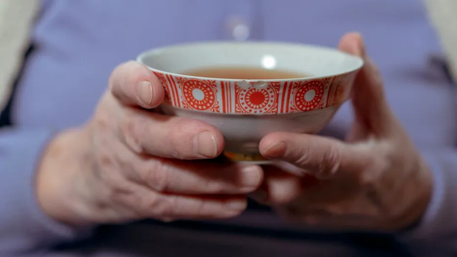 Ceaiurile care CURĂȚĂ ficatul de grăsime și toxine. Sunt 8 la număr, ai de unde alege! Bea cel puțin o cană în fiecare zi