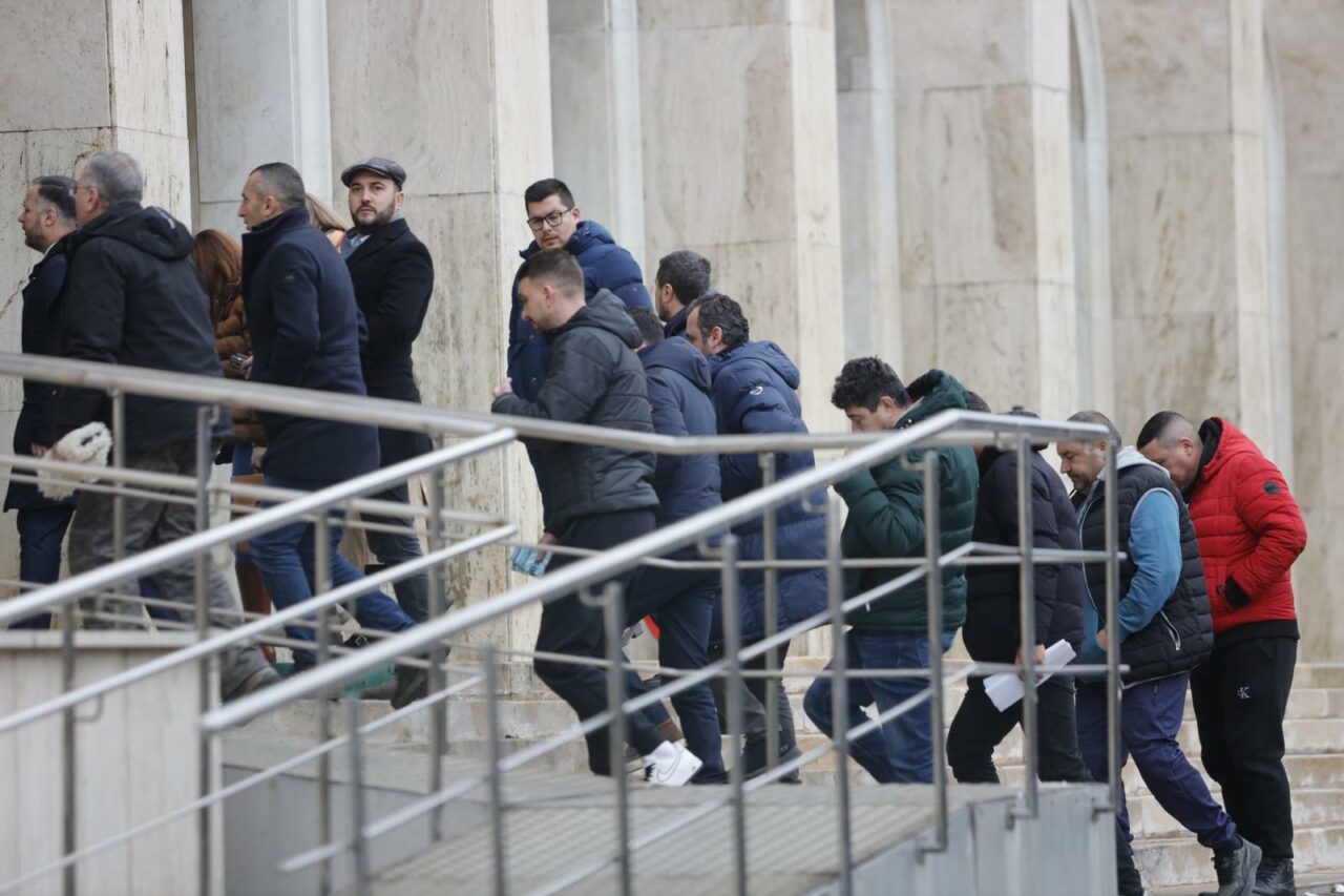 LIVE-UPDATE: Consultările dintre reprezentanţii ministerelor şi cei ai transportatorilor şi fermierilor, reprogramate / Revendicările fermierilor