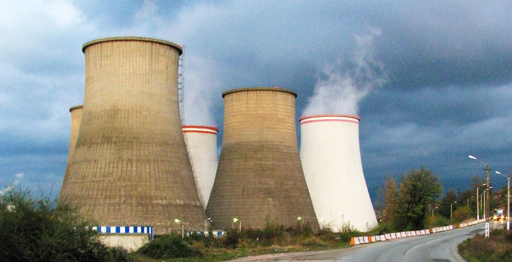 Premieră în ultimii ani: termocentrala de la PAROȘENI, pornită pentru 14 zile consecutiv/Grupul energetic consumă 2000 de tone de huilă pe zi!