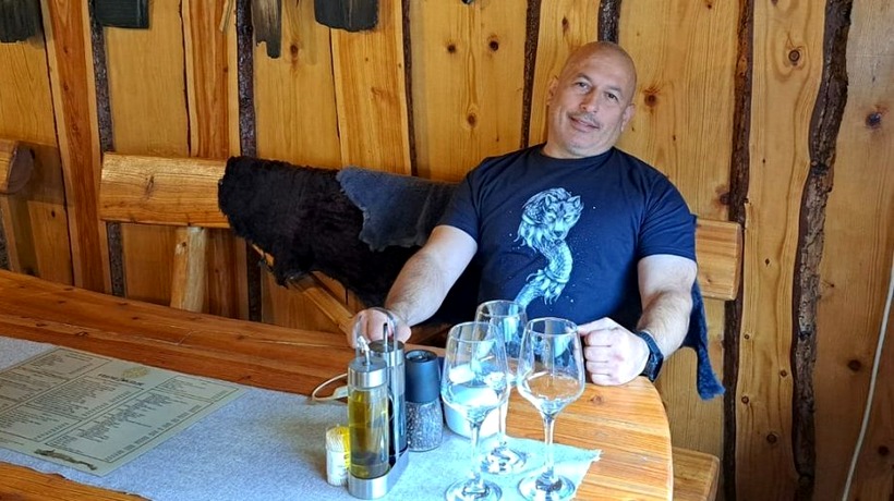 Sora patronului de la Ferma DACILOR a șters mesajul în care își apăra fratele