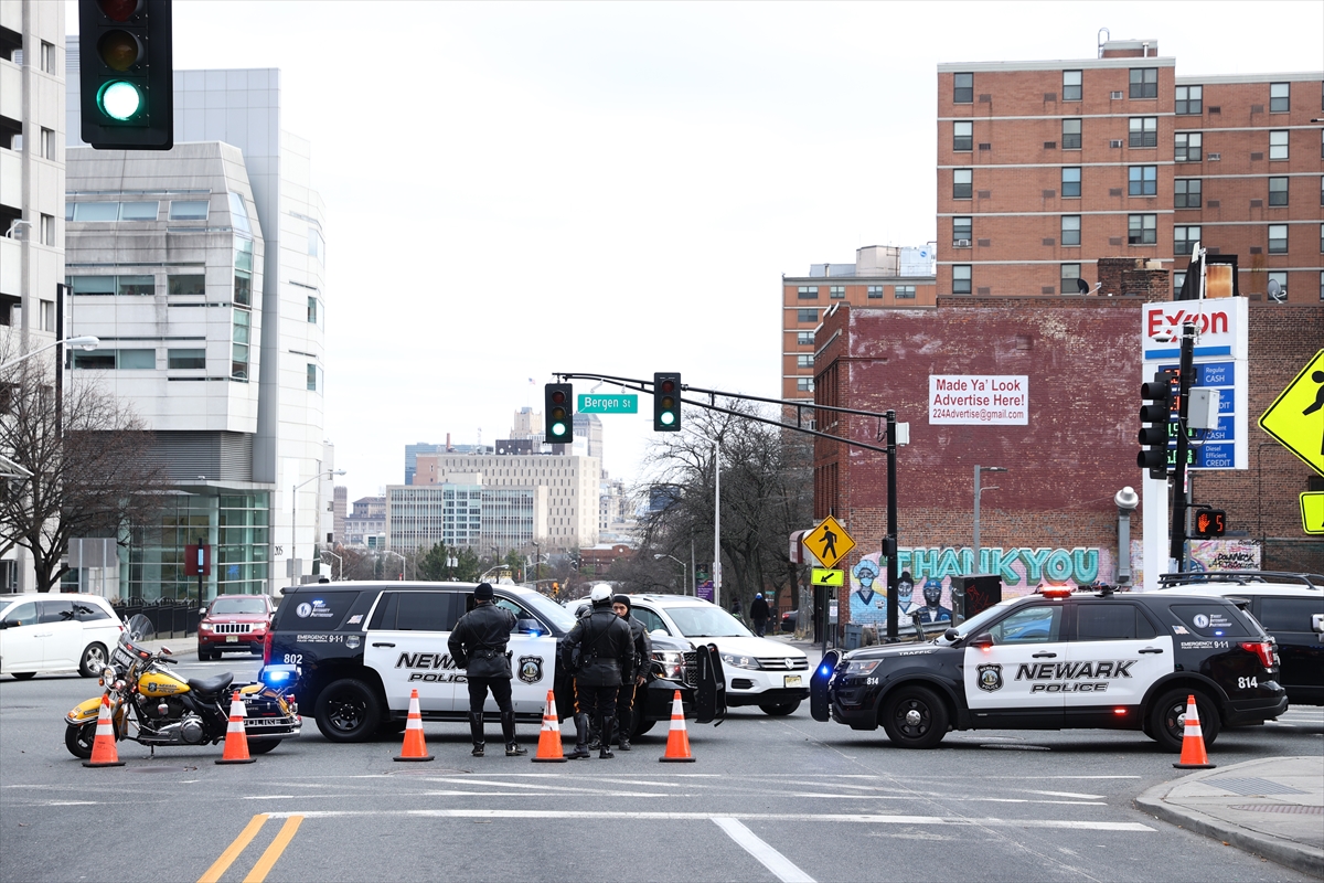 Atac armat în SUA. Un imam a fost împuşcat mortal în faţa unei moschei de lângă New York