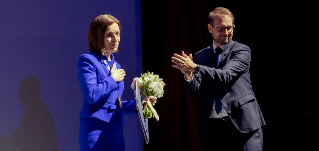 Preşedinta Maia Sandu DONEAZĂ Premiul „Timişoara pentru Valori Europene” organizaţiei „Prietena mea”