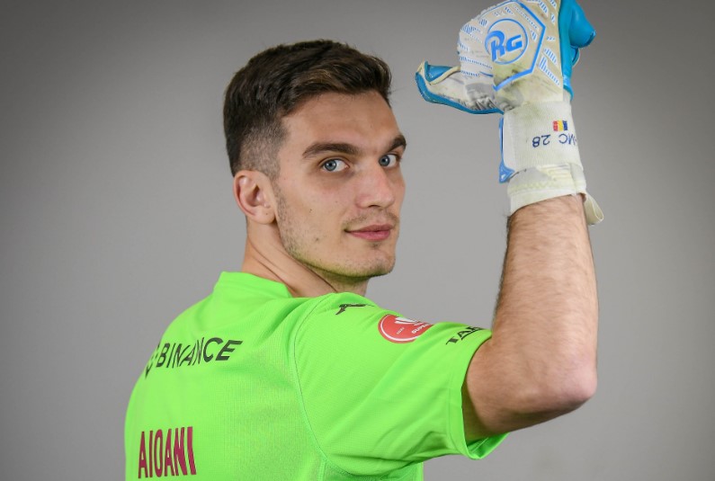 Marian Aioani de la Farul îl ÎNLOCUIEȘTE pe Horațiu Moldovan la Rapid! Care sunt cifrele acestui transfer