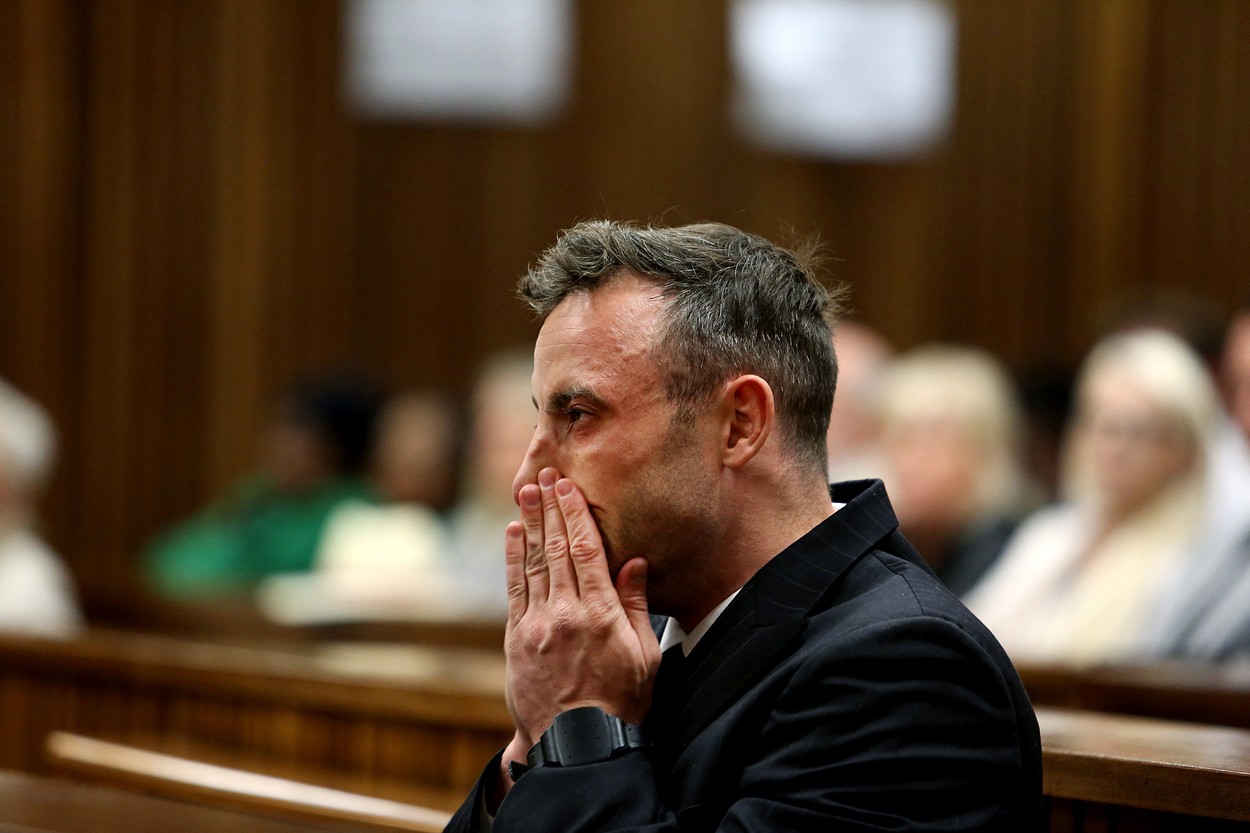 Oscar Pistorius a fost ELIBERAT din închisoare, la 11 ani după ce și-a împușcat mortal iubita