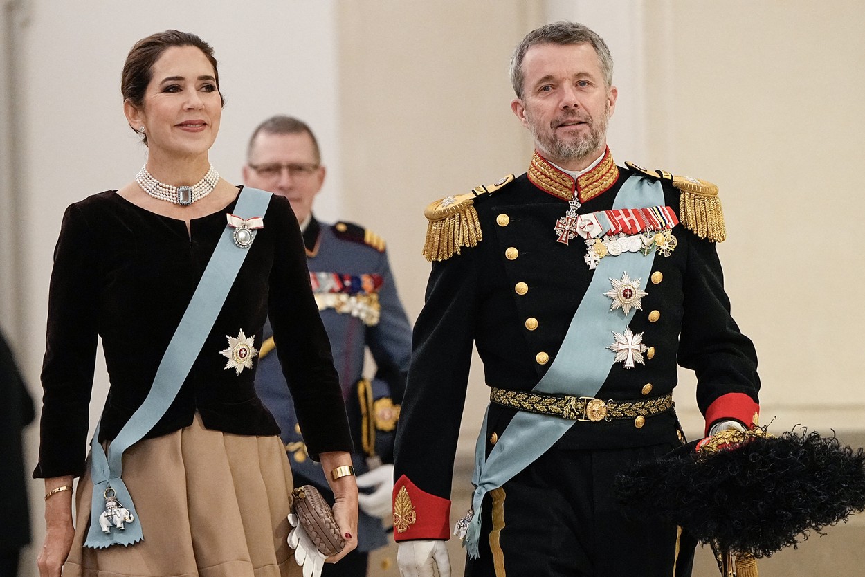 Prinţul Frederik devine azi regele Frederik al X-lea al Danemarcei / Mama sa, Regina Margrethe a II-a, a abdicat după 52 de ani de domnie