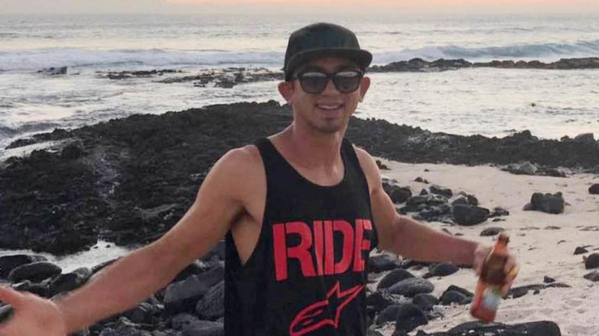 Un surfer a MURIT, după ce a fost atacat de un rechin. Autoritățile au închis plaja / Unde s-a întâmplat