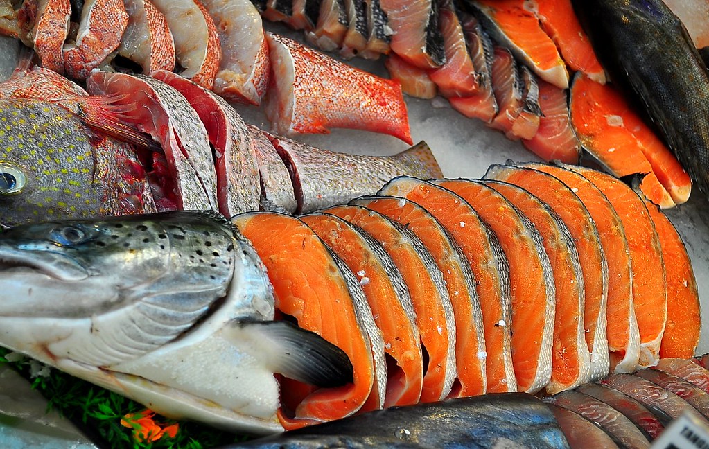 Somonul și FRAUDA alimentară, ce nu li se spune românilor! 40% din marfa vândută în pescării nu este ceea ce credem