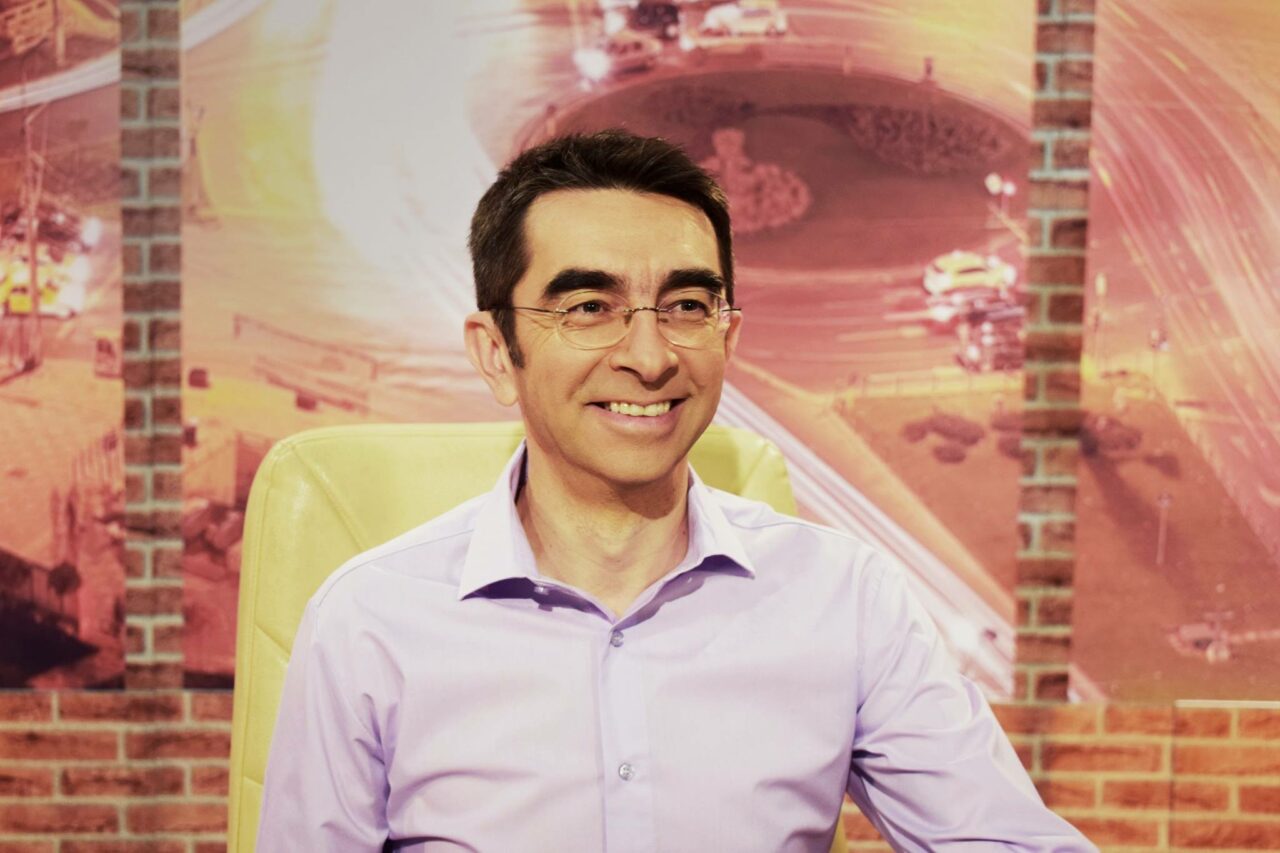 Ce înălțime are Mihai GĂINUȘĂ de la Asia Express. El se numără printre vedetele Antenei 1 care pleacă în cel mai așteptat reality show al momentului