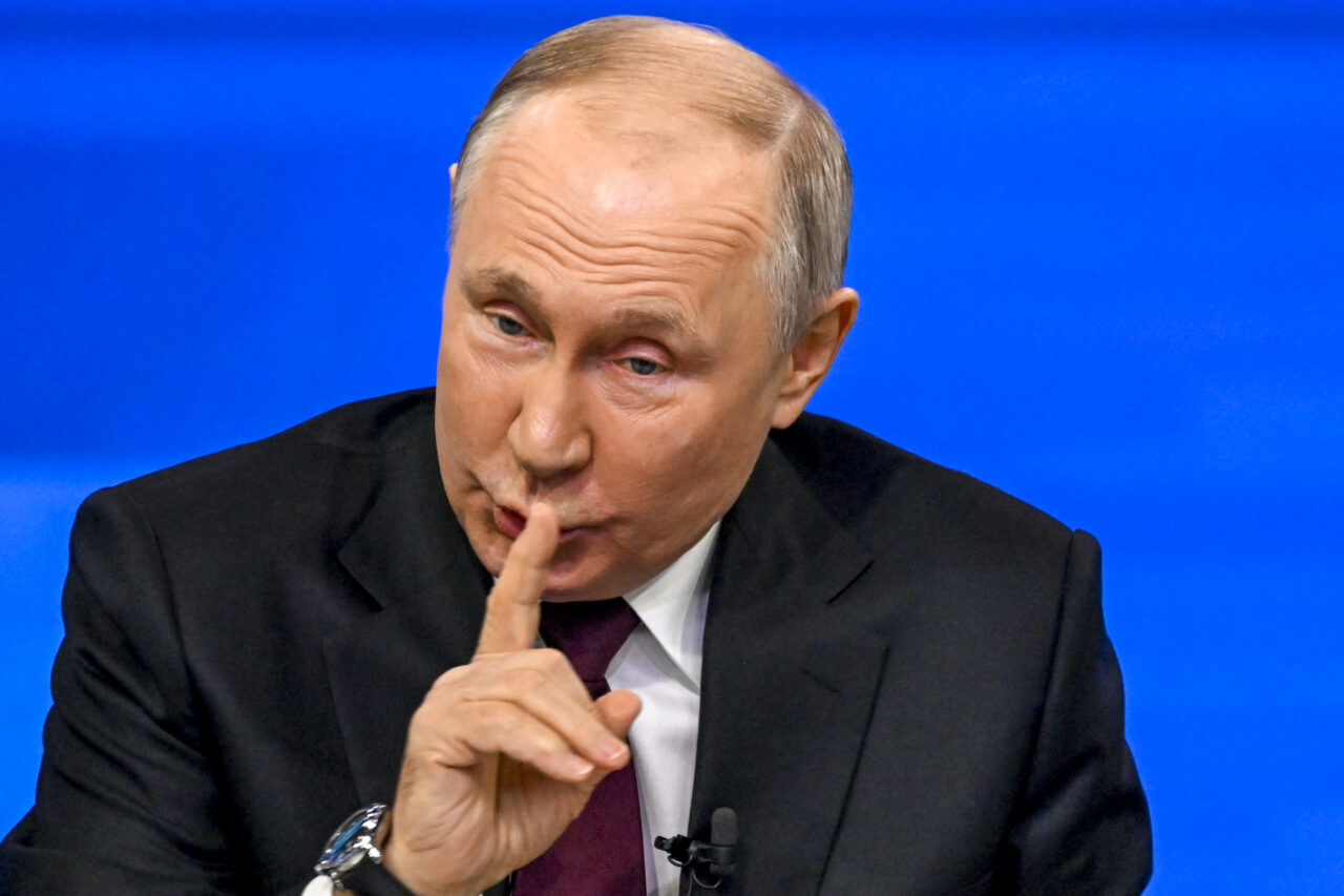 Vladimir PUTIN promovează oficiali ai Serviciului Federal de Penitenciare, la 3 zile după moartea lui Navalnîi