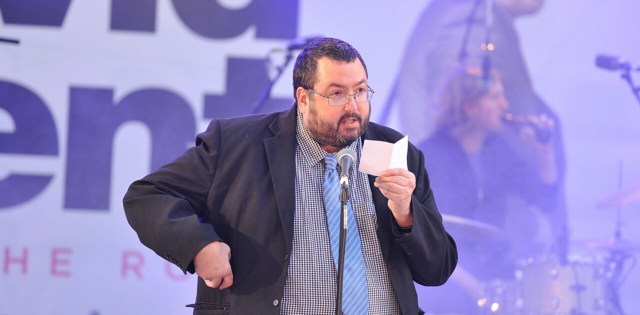 Actorul Ewen MacIntosh, cunoscut pentru rolul din serialul britanic „The Office”, a murit la vârsta de 50 de ani
