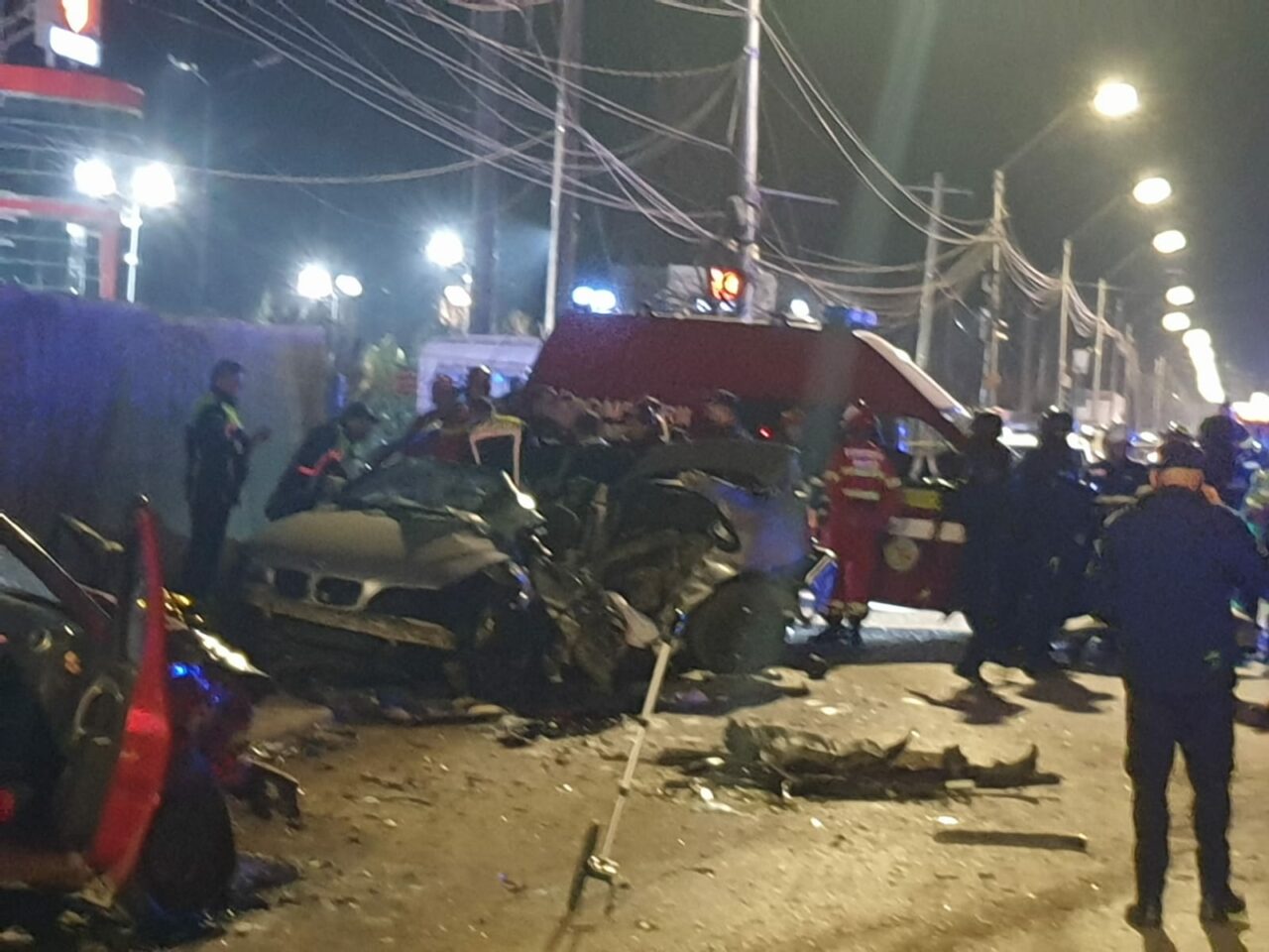 Două persoane au MURIT și una a fost rănită, în urma unui accident produs pe șoseaua Atomiștilor din localitatea ilfoveană Măgurele