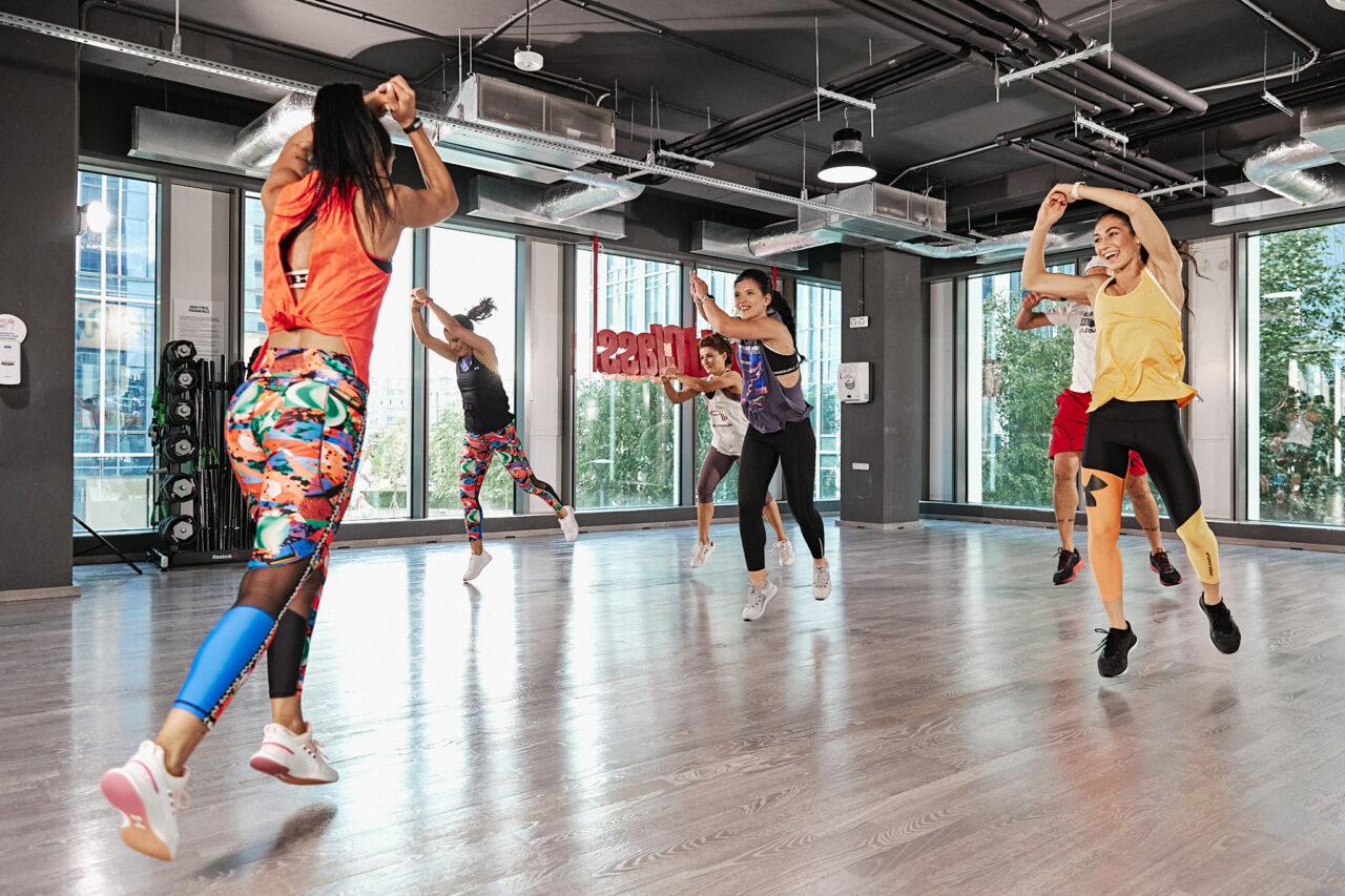 (P) Vino la clasele de fitness, pentru un stil de viață sănătos