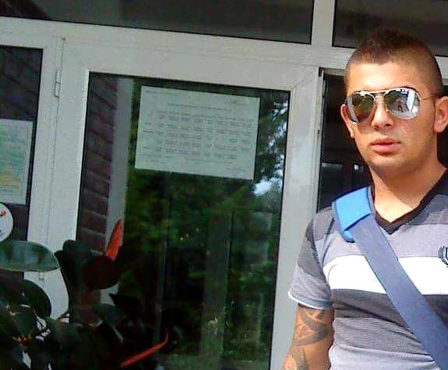 Costeluș Pavel, nepotul liderului Partidei Romilor Gorj, a fost ARESTAT. El este acuzat de proxenetism și posesie ilegală de arme