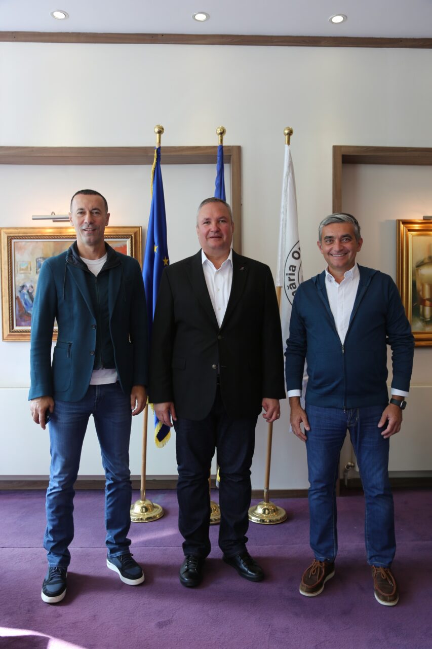 Liberalii se întâlnesc în ședință și ar putea DECIDE soarta „Baronului cu Lamborghini”, Iulian Dumitrescu