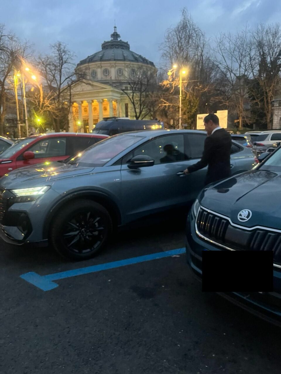 Mihai Leu conduce electric! Cu ce BOLID și-a făcut apariția la Gala Sportului Românesc