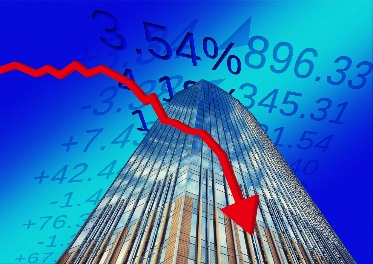 Bloomberg: Criza sectorului imobiliar din SUA se extinde în EUROPA, generând temeri privind stabilitatea financiară