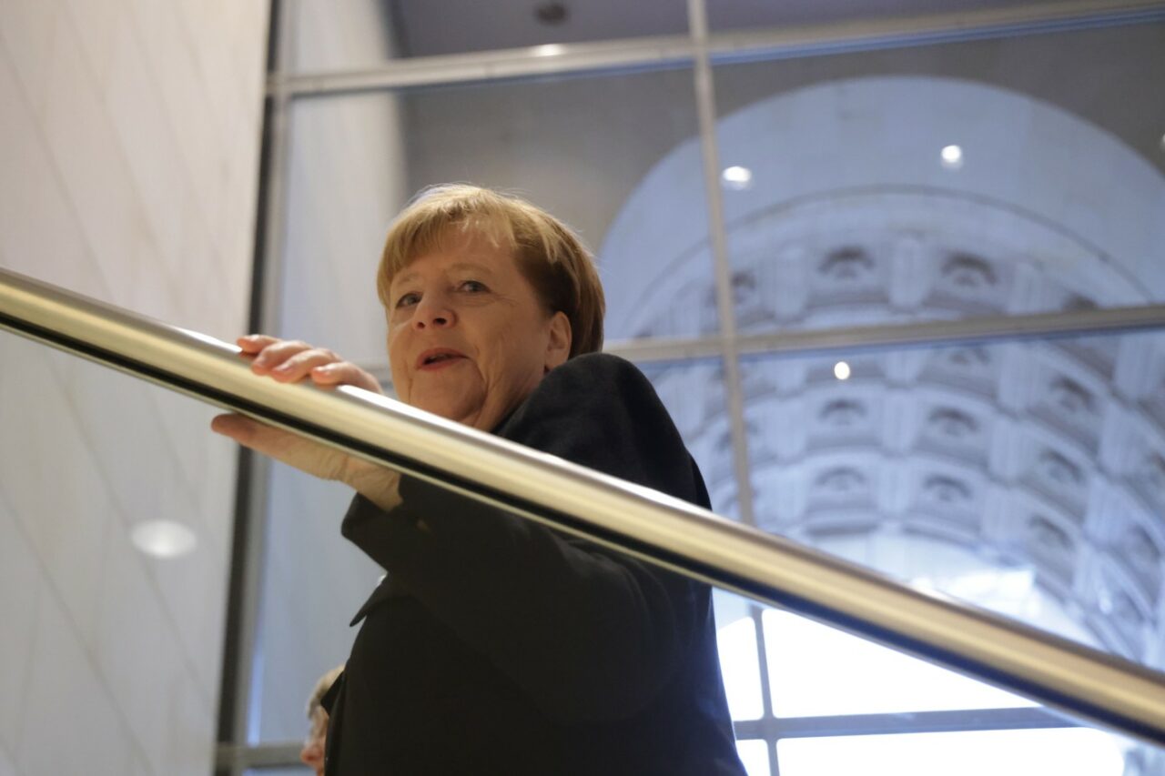 Angela Merkel este revoltată de moartea lui Aleksei Navalnîi /”Este victima sistemului REPRESIV”