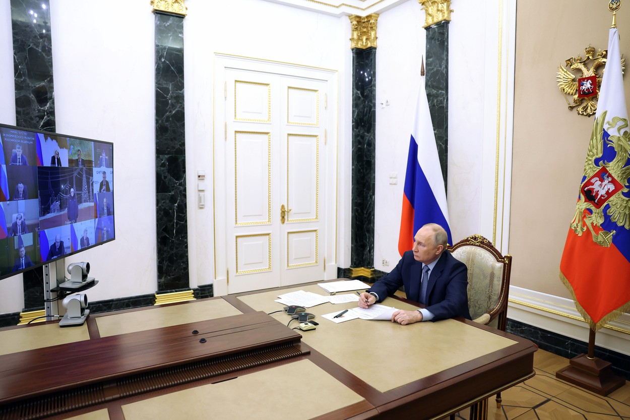 Putin atribuie OCCIDENTULUI responsabilitatea pentru tensiunile care au condus la invazia rusă în Ucraina