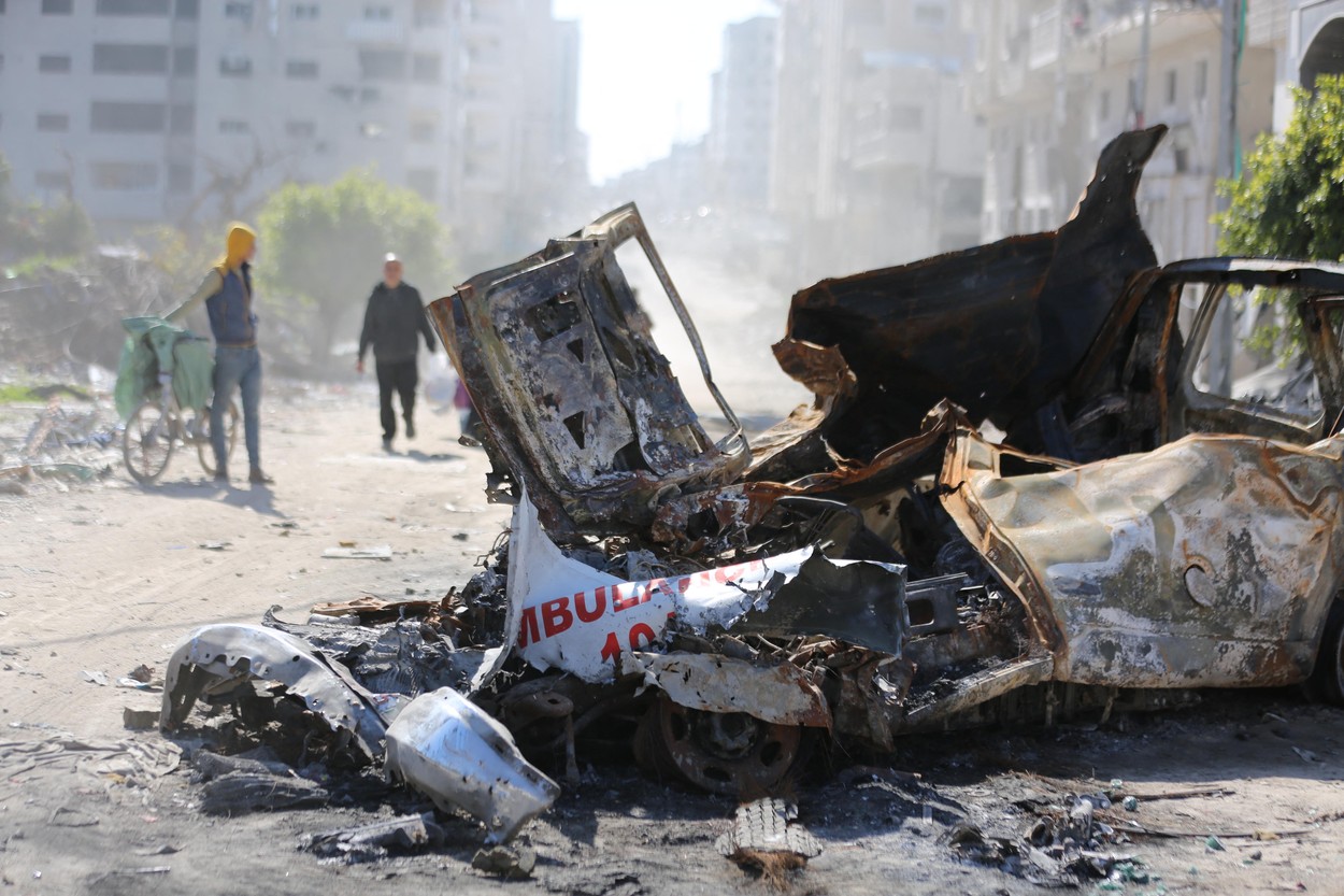 RĂZBOI Israel-Hamas, ziua 199 | Zeci de cadavre, îngropate în curtea unui spital din Fâșia Gaza/Bază militară americană, atacată cu rachete
