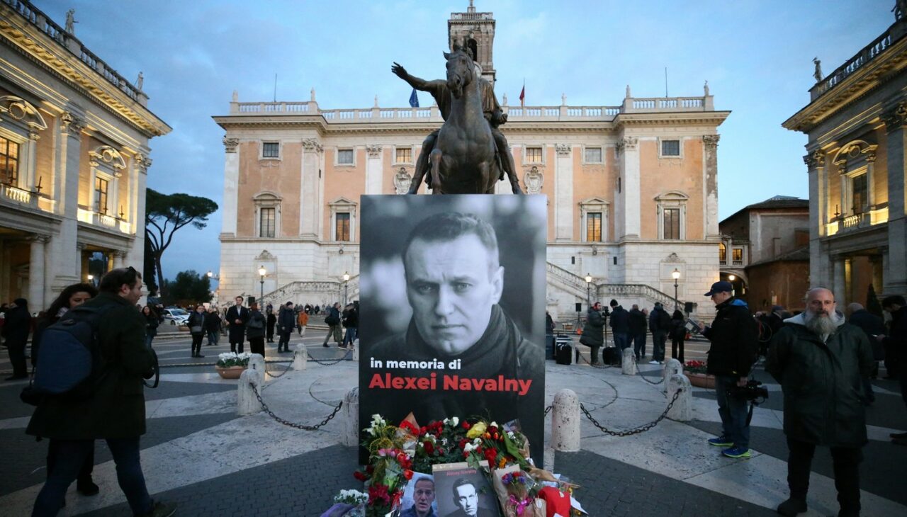 Fratele lui Aleksei Navalnîi, DAT ÎN URMĂRIRE de autoritățile ruse /Platforma X a suspendat scurt timp contul Iuliei Navalnîia