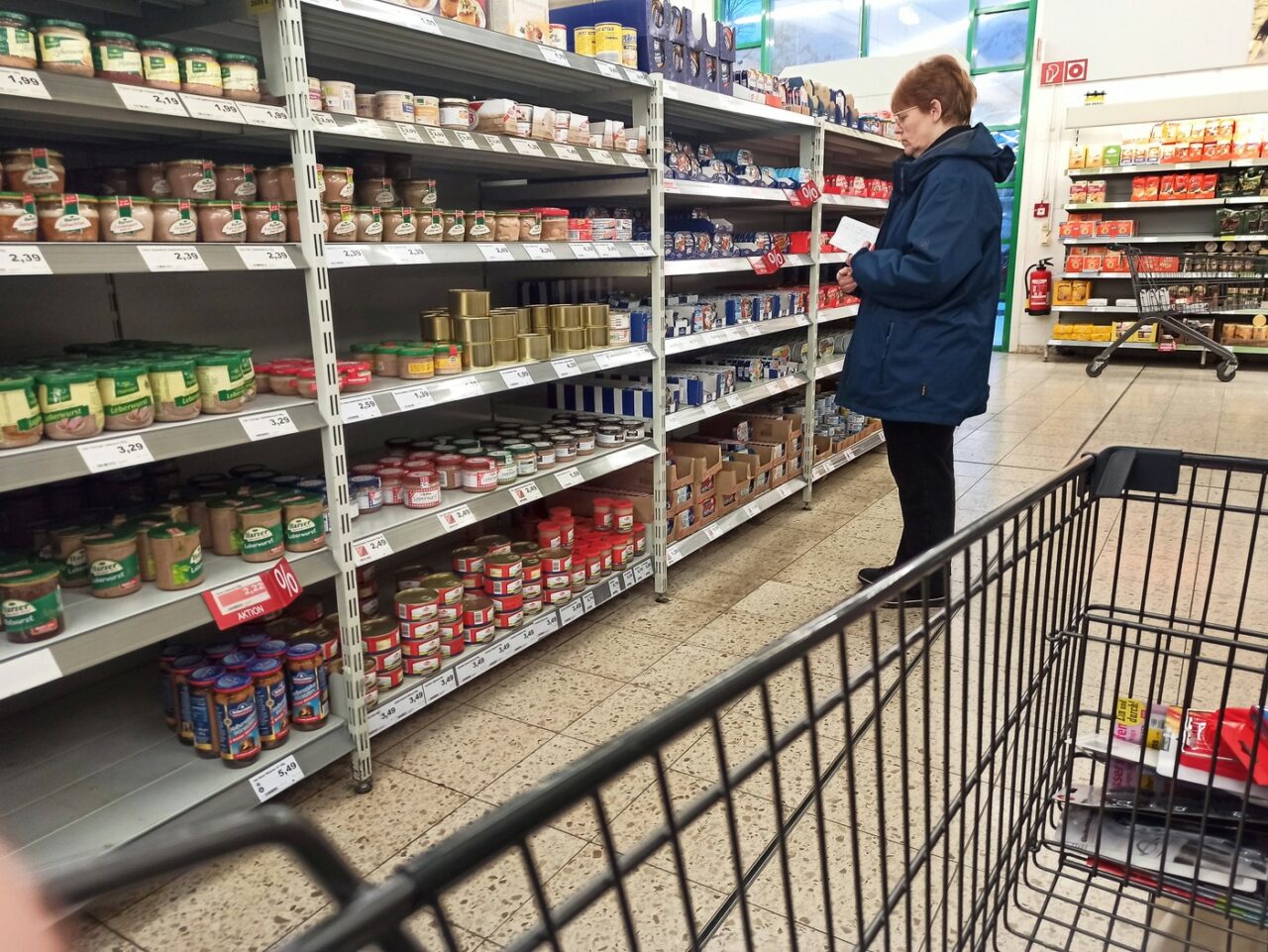 FINANCIAL TIMES: Persistența inflației în Franța și Spania reduce șansele relaxării politicii monetare