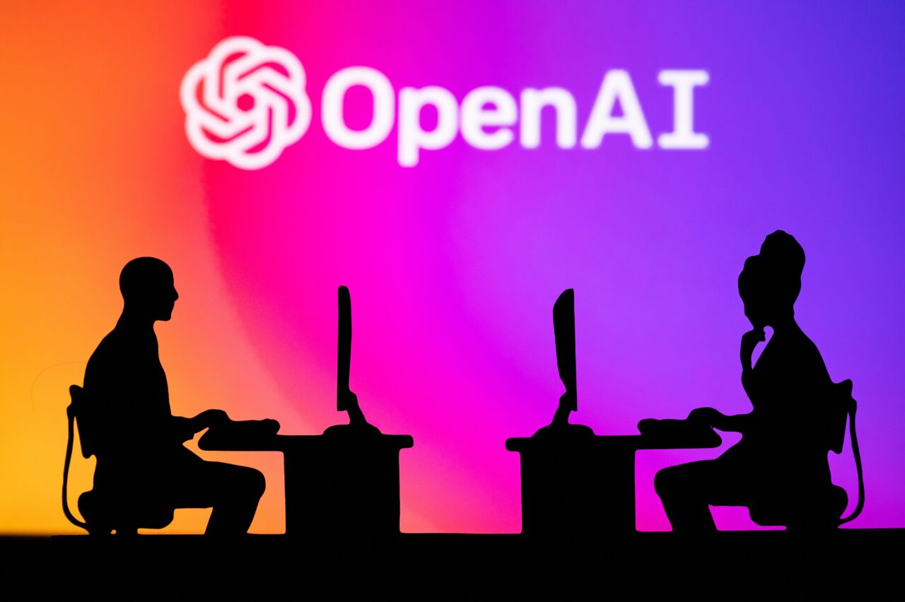 Un bărbat a folosit inteligența artificială pentru a vorbi cu 5.000 de femei pe Tinder. Ce a urmat i-a schimbat viața
