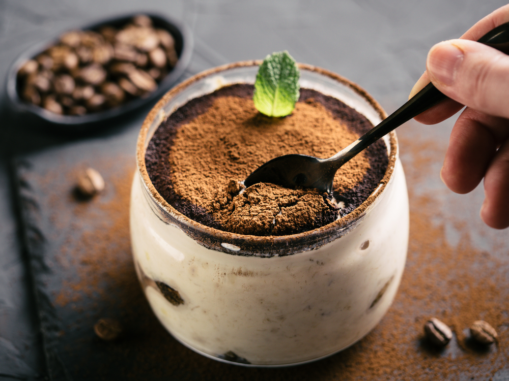 TIRAMISU pentru diabetici, care nu îngrașă. Cu ce să înlocuiești pișcoturile pline de zahăr
