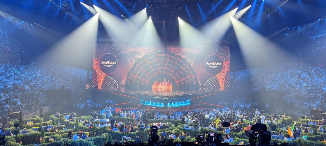 Israelul i-a cerut unui cântăreț să schimbe versurile controversate ale melodiei cu care vrea să participe la EUROVISION