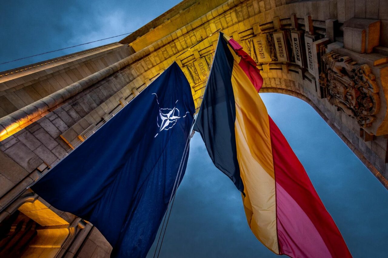 România, de 20 de ani în NATO. Marcel Ciolacu: „O garanție de securitate pentru țara noastră”/Mesajul liderului PNL, Nicolae Ciucă