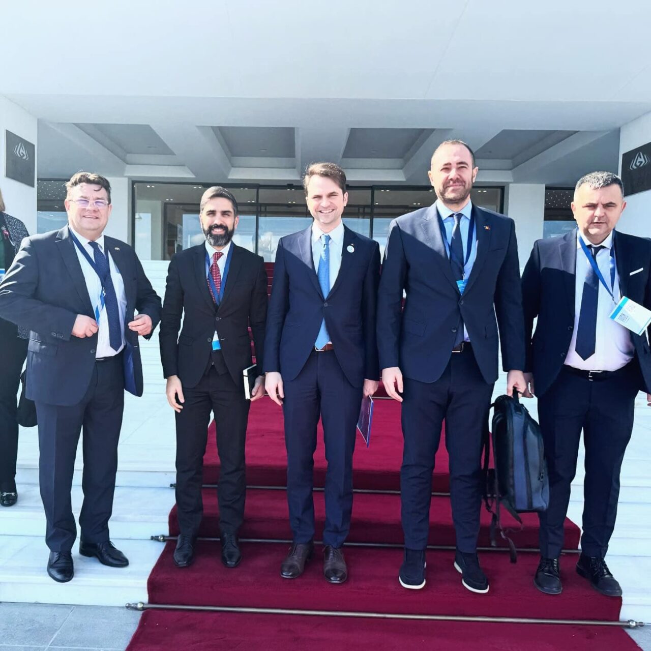 Sebastian Burduja, după reuniunea ministerială din Azerbaidjan: Putem EXPORTA şi mai multă energie, iar asta înseamnă locuri de muncă