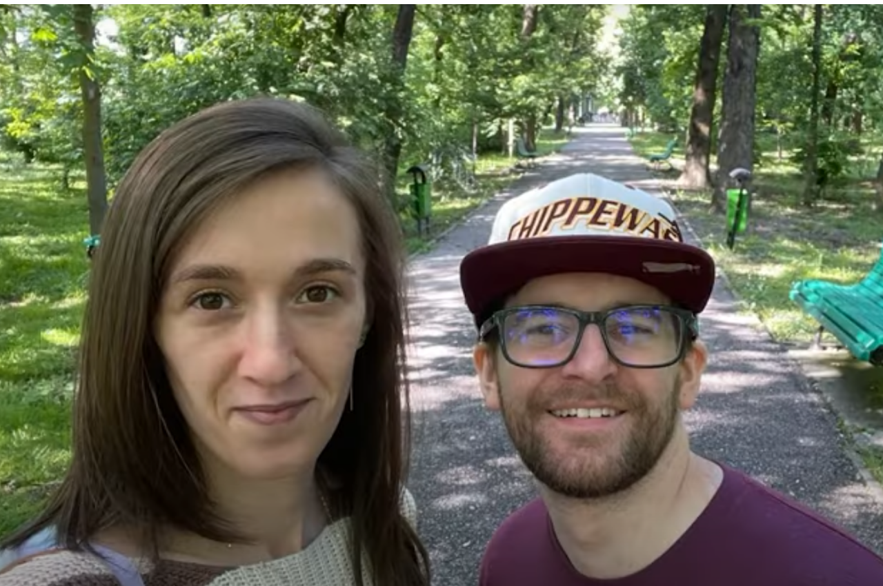 Povestea americanului mutat în România. A străbătut oceanul pentru a-și găsi marea DRAGOSTE în România: „Peisajele și istoria m-au fascinat”
