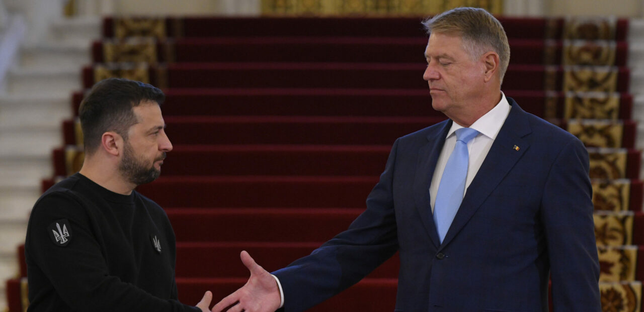 Klaus Iohannis şi Volodimir Zelenski au semnat Acordul privind cooperarea în domeniul securităţii între România şi Ucraina