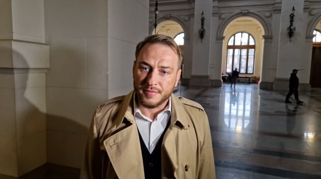 Avocatul lui Andrew și Tristan Tate, primele declarații după reținerea celor doi frați: „Nu vorbim despre o procedură de EXTRĂDARE”