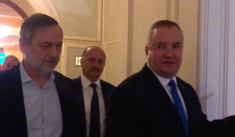 ,,Aranjorul” Borza a SCHIMBAT candidații / După ce l-a propus pe Ostahie, ACUM îl susține pe Cîrstoiu