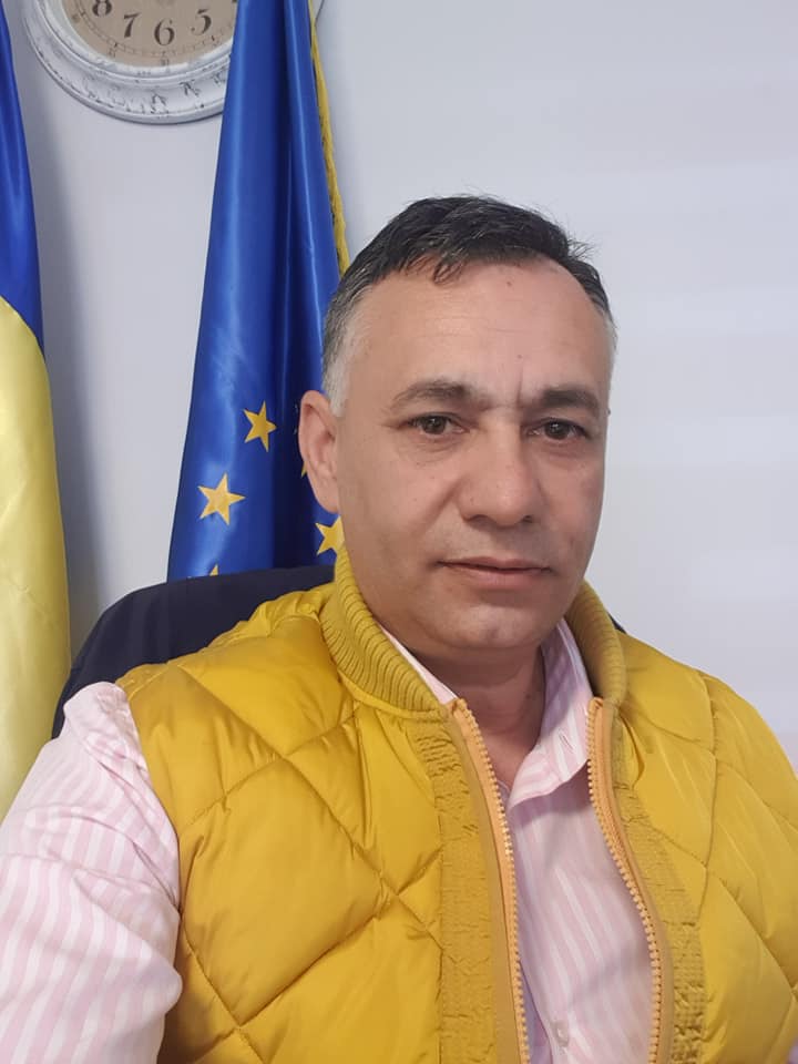 Primarul din Valea Doftanei, Lucian Vileford Costea, pleacă din PNL şi candidează din partea PSD pentru un nou mandat
