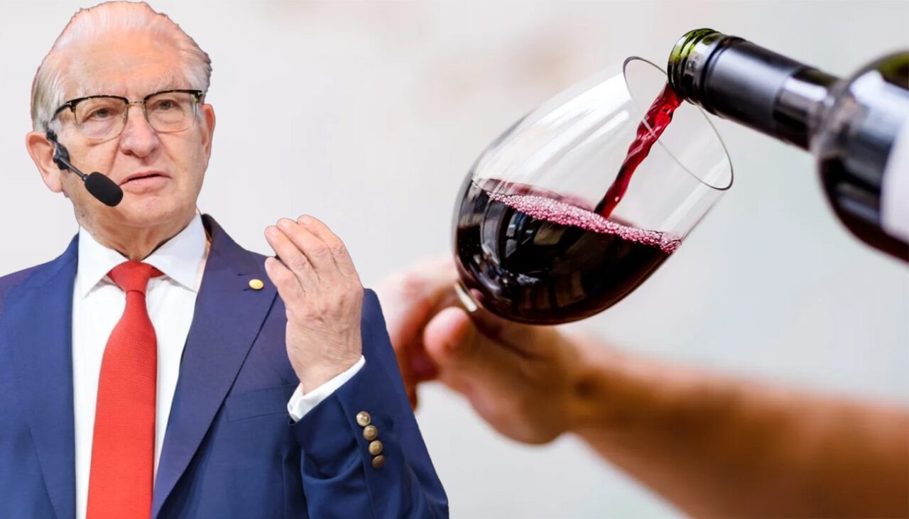 Ce se întâmplă când bei vin roșu, de fapt. Expertiza surprinzătoare a medicului Vlad Ciurea