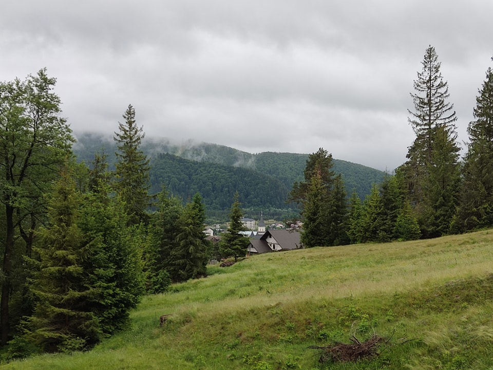 Locul din România unde ți se îndeplinesc toate dorințele / Zona este vizitată de mulți turiști și este destinația PERFECTĂ pentru vacanța de Paște
