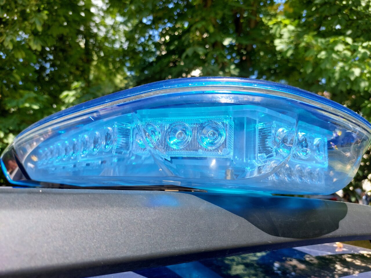 DOLJ: Șofer de 73 de ani, cercetat penal. Ce au descoperit autoritățile în mașina sa